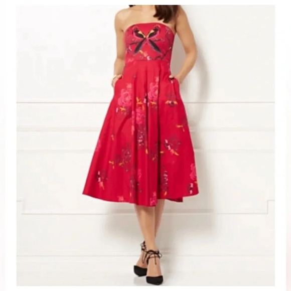 Eva Mendes for New York & Company Beautiful strapless Dress - Picture 3 of 8